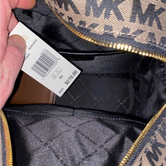 Brand new Michael kors bookbag (authentic) - Picture 3 of 3